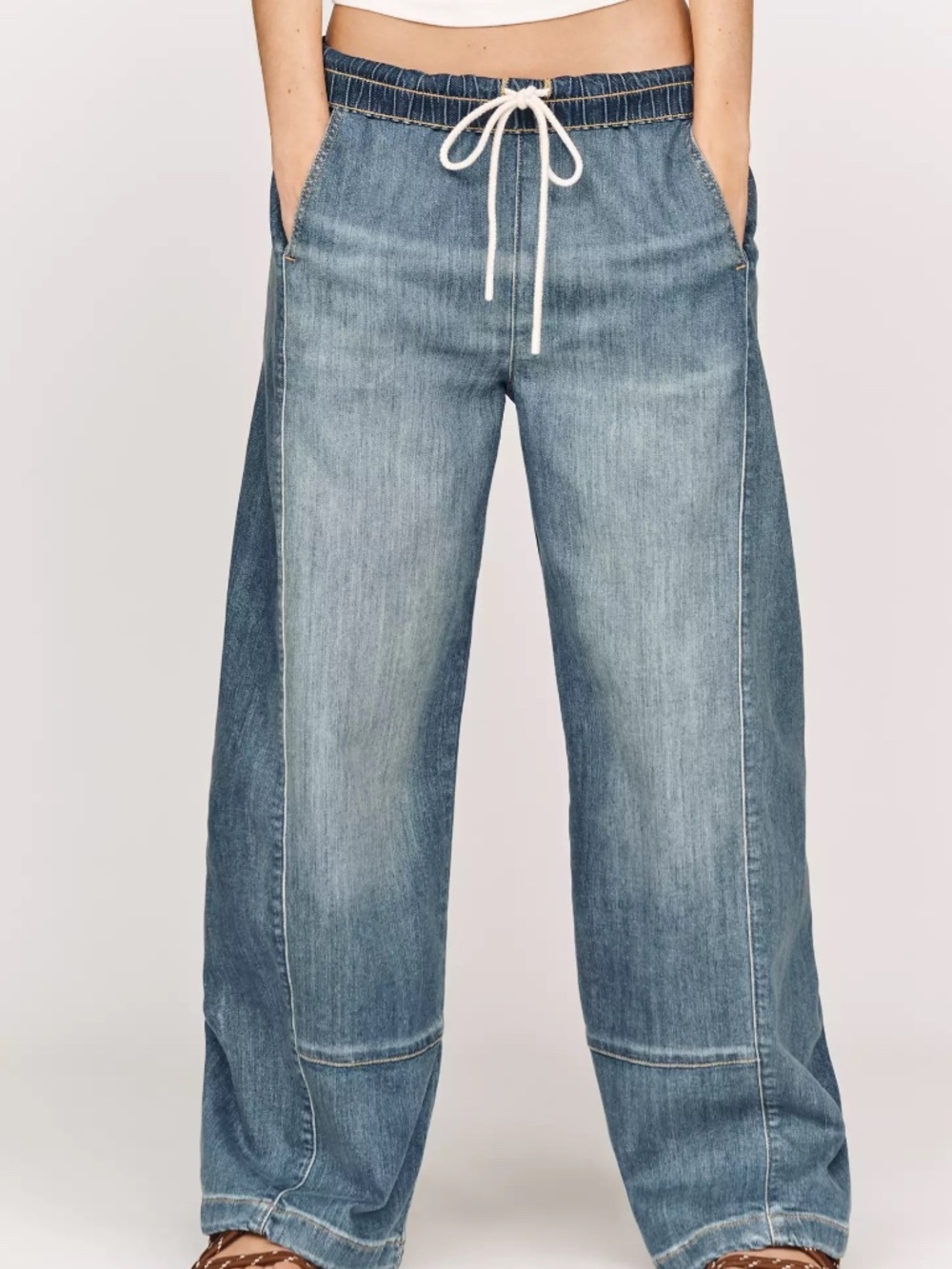Pilcro Izzie Relaxed Full-Length Pull-On Barrel Jeans - Picture 2 of 6